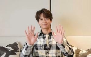 Diduga Teringat Jonghyun, Minho Tampak Emosional Saat SHINee Raih Tropi Kemenangan di 'Inkigayo'