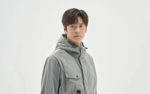 Foto Paspor Na In Woo Sulit Dipercaya