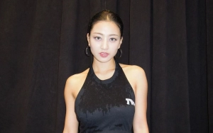 Penampilan Memikat Jihyo Di Guyur Hujan Saat Konser Twice Bikin Fans Terpana