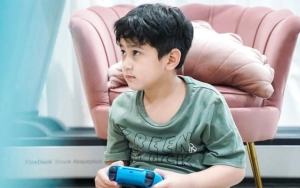 Biasa Dingin Bak Kulkas, Rafathar Mendadak Joget Random Bikin Banyak Orang Salfok