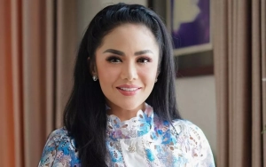 Liburan Bareng, Wajah Anak Sambung Kris Dayanti Hingga Postur Tubuh Amora Curi Fokus