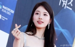 Blue Dragon Series Awards 2023:Gaun Berkilau Suzy Senilai Ratusan Juta Dari Merk Favorit Artis