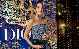 Beda dari yang Lain, Aurelie Moeremans Tampil Hot Saat Cosplay Jadi Barbie