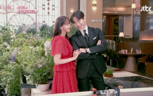 Junho 2PM Fokus Jaga Yoona SNSD Agar Gak Luka di Lokasi 'King the Land'