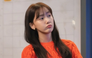 Kontras Peran, Yoona SNSD Terungkap Pakai Cardigan Rp35 Juta di 'King the Land'