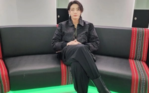 Jungkook BTS Dibikin Nangis Fans di Siaran Weverse Live
