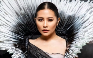 Prilly Latuconsina Bagikan DM Menarik Dari Seorang Ibu Sontak Jadi Sorotan