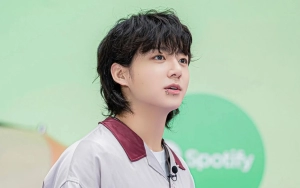 Photocard Langka Jungkook BTS dari 'Inkigayo' Dijual dengan Harga Mulai Rp 25 Juta