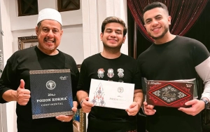 Kompakan Berdaster, Fadil Jaidi Ajak Pak Muh dan Kakak Tampan Cosplay Jadi Member JKT48