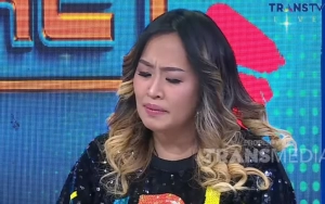 Faktor Ekonomi Jadi Alasan Pinkan Mambo Tak Kunjung Polisikan Suami Meski Lecehkan Sang Putri