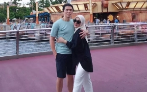 Reino Barack Dinilai Terlewat Tirus, Syahrini Kena Sentil