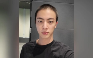 Jin BTS Jadi Trending Usai Bikin Heboh Muncul di Konser Suga