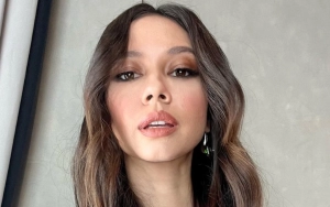 Yuki Kato 'Miss Barbie' Nyemil Telur Gulung di JFC 2023, Attitude Slay Mirip Luna Maya