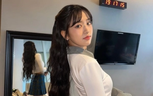 Yujin IVE Kena Petasan Saat Tampil di Panggung, Asap Masuk ke Mata