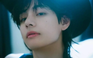 'Rainy Days' & 'Love Me Again' V BTS Sukses Dominasi Banyak Tangga Lagu Dunia