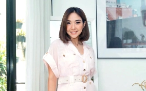 Bisa-bisanya, Gisella Anastasia Kepergok Tidur Saat Nonton Konser Dewa 19