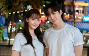 Junho 2PM & Yoona SNSD Beda Respons Soal Akhiri Syuting 'King the Land'