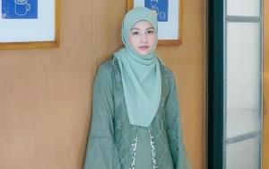 Natasha Rizky Cantik Ala Anak Rohis Saat Family Dinner, Visual Ibu dan 3 Kakak Cewek Kece Parah