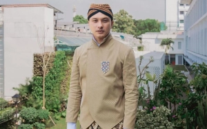 Foto Close-Up Wajah Nicholas Saputra Si Royal Prince Bening Abis, Versi RAW Tak Kalah Estetis