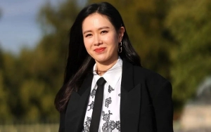 Tampil Anggun Kenakan Hanbok, Kecantikan Son Ye Jin Di Usia Tak Lagi Muda Tuai Sorotan