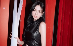 Yuna ITZY Disebut Bak Barbie Tampil Anggun Dengan Slip Dress Seksi Dan Rambut Hitam Panjangnya