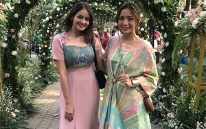 Enzy Storia Puji Penampilan Seksi Hesti Purwadinata Saat Ngonser Bareng
