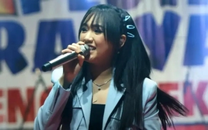 Konser di Trenggalek Ricuh, Happy Asmara Tegur Keras Penonton