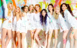 Chaeyoung Spill Pembagian Keuntungan TWICE dengan JYP Usai Perpanjang Kontrak