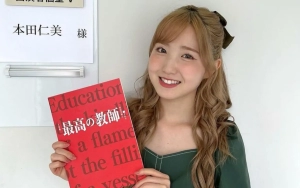 Akting Honda Hitomi Eks IZ*ONE di Drama Jepang 'The Greatest Teacher' Tuai Pro Kontra