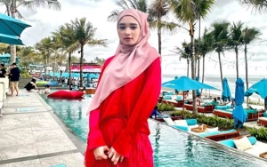 Giliran Cara Inara Rusli Makan Es Krim Jadi Sorotan