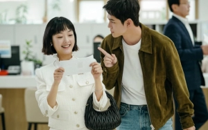 Lee Yoo Mi-Ong Sung Woo Remake Adegan Park Bo Young-Park Hyung Sik di Teaser 'Strong Girl Nam Soon'