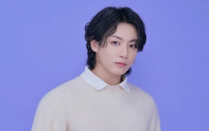 Jungkook BTS Tertangkap Kamera Merokok