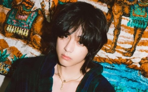 V BTS Resmi Debut Solo, MV 'Slow Dancing' Punya CGI Manis Gambarkan 2 Kesayangan