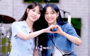 IU PDKT ke Kim Sejeong Yang Ogah Berteman Pakai Perantara, Berhasil?