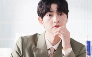 Baru Jadi Ayah, Song Joong Ki Akan Ikut Semua Aktivitas Promosi Film 'Hopeless'