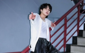 Buang Imej Imut, Jungkook BTS Bikin Heboh Pamer Otot Punggung
