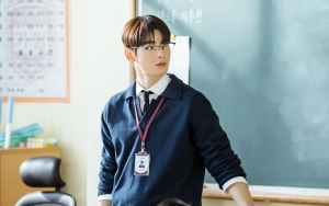 Cha Eunwoo Dianggap Gak Realistis Jadi Guru di 'A Good Day to Be a Dog'