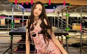 Fans Khawatir Lisa BLACKPINK Akan Tampilkan Penampilan Super Seksi Di Crazy House