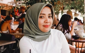 Muzdalifah Mantan Istri Nassar Rajin Jualan di TikTok, Harga Terlalu Murah Tuai Kritik