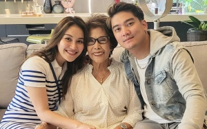 Ayu Ting Ting Video Call Bareng Nenek Boy William, Isi Obrolan Buat Gemas