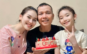 Ayah Ayu Ting Ting Terharu Didatangi Musisi Kondang Tanah Air, Reaksi Adem Soal Haters Ikut Disorot
