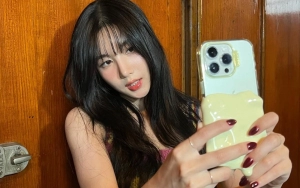 Stylist Kwon Eunbi Diprotes Fans Usai Dandani Sang Idola Dengan Busana Terbuka di Acara Kampus
