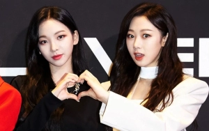 Bikin Penasaran! Karina & Giselle Tolak Spill Nama Kontak 1 Member aespa di HP