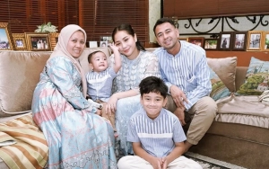Sederhana Tapi Haru, Raffi Ahmad, Nagita Slavina & Cipung Beri Surprise Ultah Ke Sus Rini