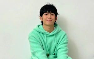 Jung Hae In Pikat Segala Usia, Momen Uwu Bareng Fans Nenek-Nenek Viral