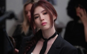 Han So Hee Kini Tambah Tato dan Tindik, Transformasi Sejak Debut Tak Terduga