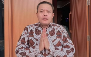 Sule Curhat Dicap Pelawak Sombong, Bongkar Alasan Sering Diam di Belakang Panggung