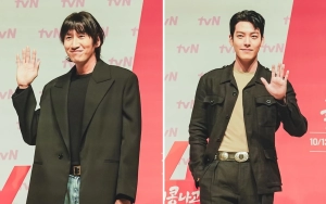 Lee Kwang Soo & Kim Woo Bin Mendadak Saling Pegang Dada di 'GBRB: Reap What You Sow'