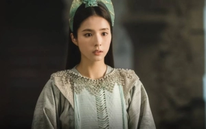 Visual Shin Se Kyung di Lokasi Syuting 'Arthdal Chronicles 2' Dipuji Bak Dewi Oleh Media Korea