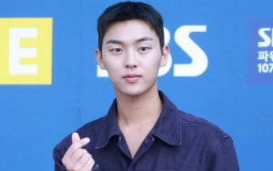 Alasan Choi Hyun Wook Tolak Bintangi Drama Garapan PD 'Descendants Of The Sun' Terungkap